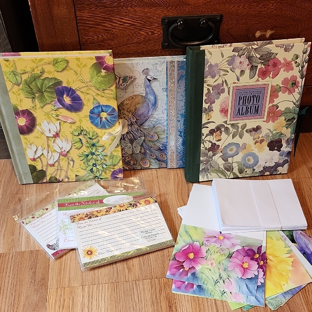 4/$20 Floral Photo Album / Notecards/ Recipe Cards Lot